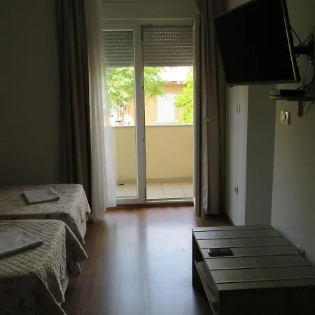 Apartamento 1-2 *