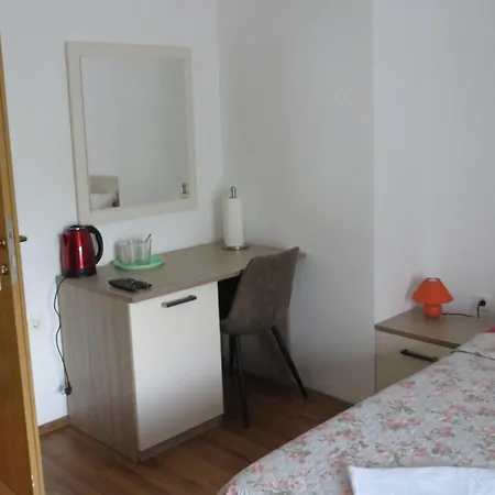 1-2 Apartment Split