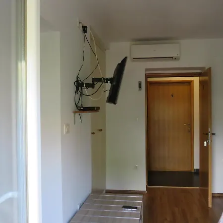1-2 Apartamento